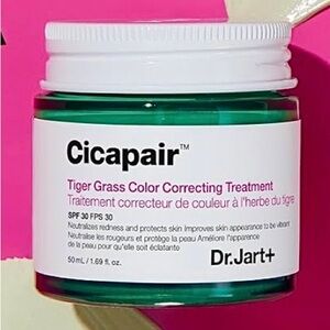 Dr. Jart+ Cicapair Tiger Grass Color Correcting Treatment SPF 30